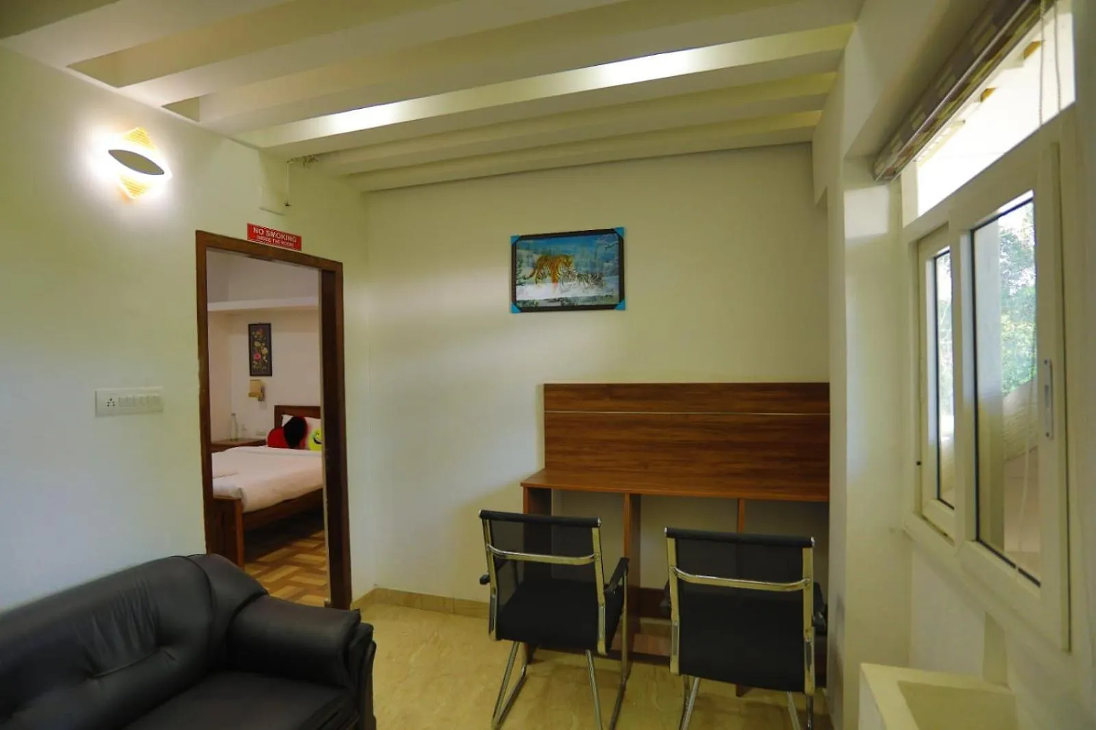 The Svarga Hill View Resort Hotel Munnar