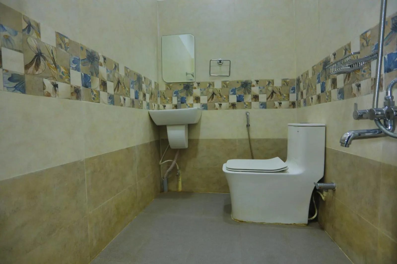 The Svarga Hill View Resort
