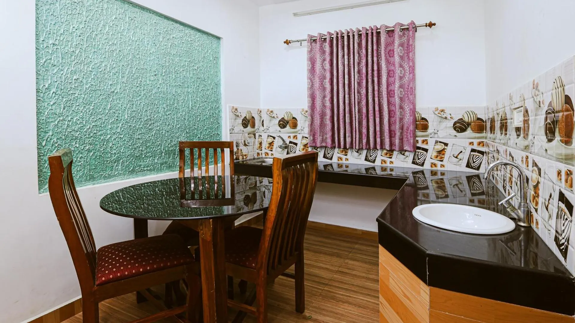 The Svarga Munnar Hill View Resort 인도